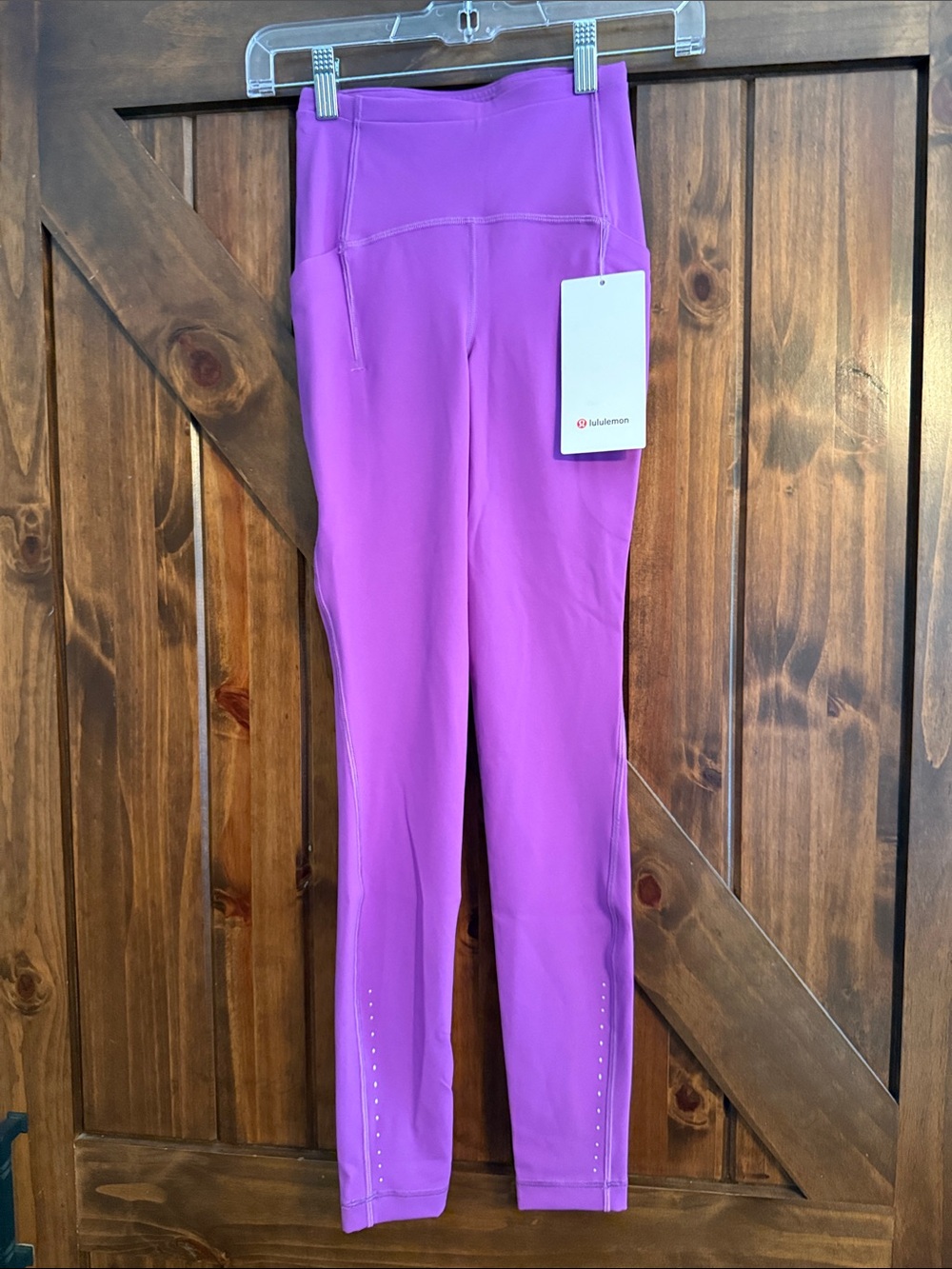 NWT swift speed high rise tight 28" size 0